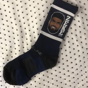 Stride Line blue Zeke socks Nwot